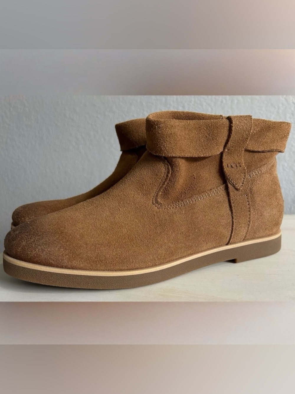 NWOT Ugg Josefene boots, chestnut tan color, women’s size 9.5.